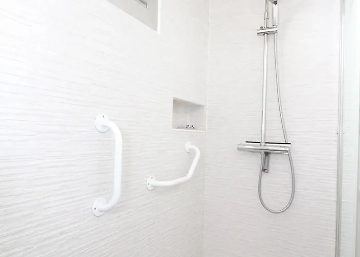 Apartmán T1 Renove Pres Des Thermes, Parking Prive, - Fr-1-553-125 Balaruc-les-Bains